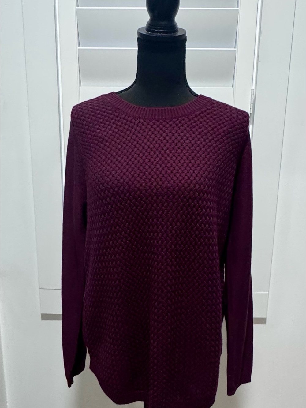 Women's Crewneck Textured Knit Sweater - Deep Plum